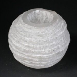 Świecznik z Selenitu – Kula Śnieżna 8 cm