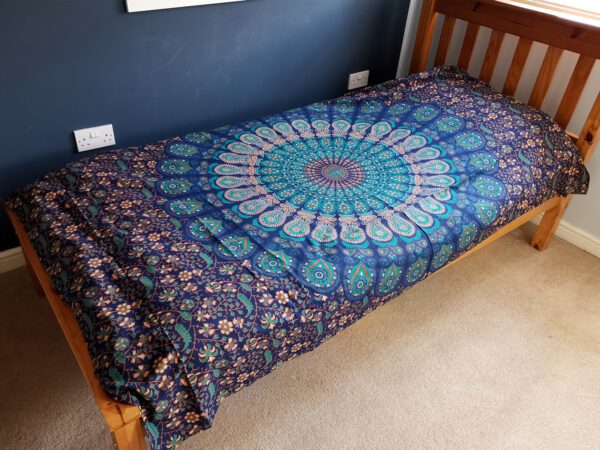 Pojedyncza narzuta bawełniana + dekoracja ścienna – Klasyczna Mandala 130x200 cm - obrazek 3