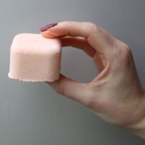 Aromaterapeutyczna kostka do kąpieli pod prysznic 80g – Odświeżenie