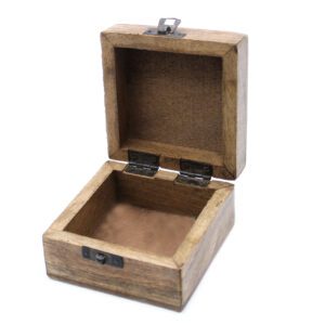 Drewniane Pudełko White Wash – 4×4 Słowiański Wzór