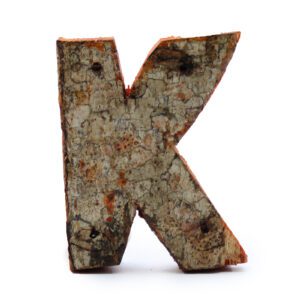 Rustykalna litera z kory – K – 7 cm