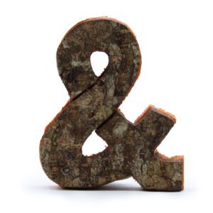Rustykalna litera z kory – & – 7 cm