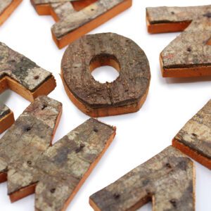 Rustykalna litera z kory – S – 7 cm