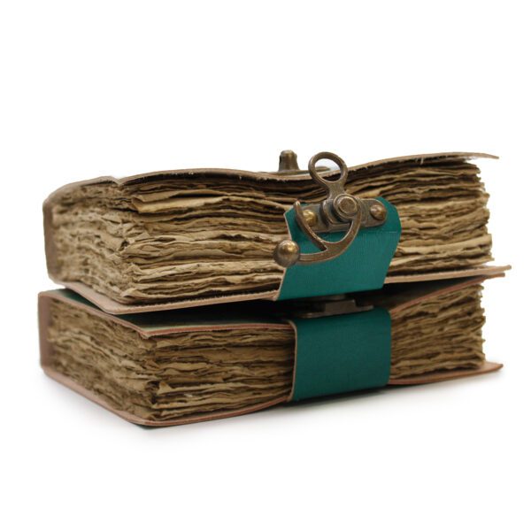 Leather "Bee Kind" Deckle-edge Notebook (7x5") - obrazek 5
