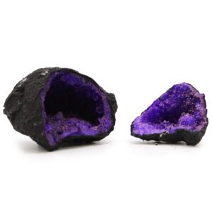 Barwione Geody Kalcytu – Ciemna Skała – Fioletowy