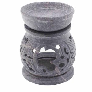 Mały kominek z kamienia mydlanego 8 cm – Om