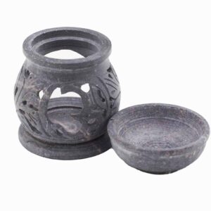 Mały kominek z kamienia mydlanego 8 cm – Om