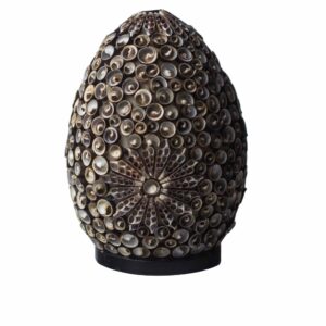 Boho Lampa z Muszelek Morskich – Czekoladowy Skręcony Owal – 20 cm