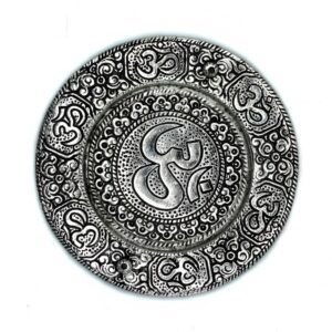 Polerowana Aluminiowa Podstawka – Om Okrągła 11 cm