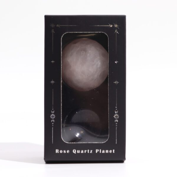 Planeta z Kwarcu Różowego na Podstawce z Soli Złocistej – 40 mm - obrazek 3