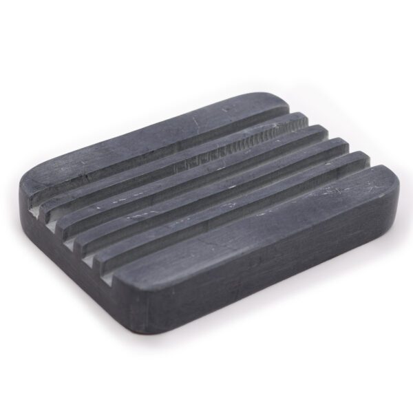 Mydelniczka z Szarego Kamienia Mydlanego 12x8,5cm – Głębokie Rowki