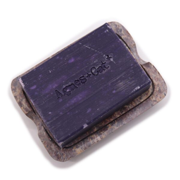 Mydelniczka z Kamienia Mydlanego z Odpływem 11x8cm – Klasyczna Kwadratowa - obrazek 5