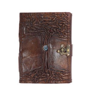 Czarny Notes z Motywem Oka Proroka - 160 Stron z Deklowanym Brzegiem - 17x12,5 cm