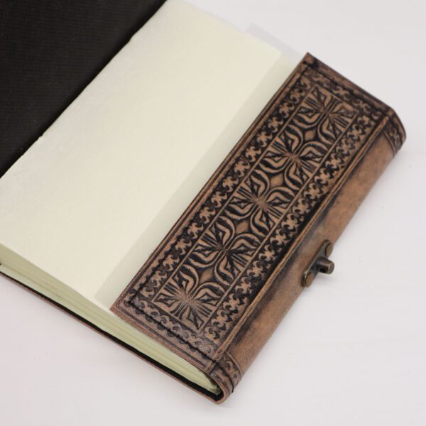 Hamsa - Esoteric Notebook - Antique Grey - 200 pages  Stich Edge- 17.5x12.5x3cm - obrazek 3