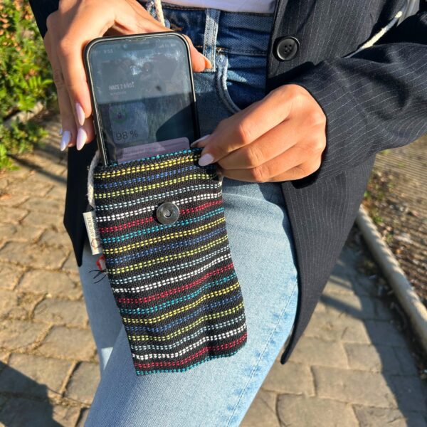 Torba na Telefon Czarna i Wielokolorowa - dekoracja lis - obrazek 4