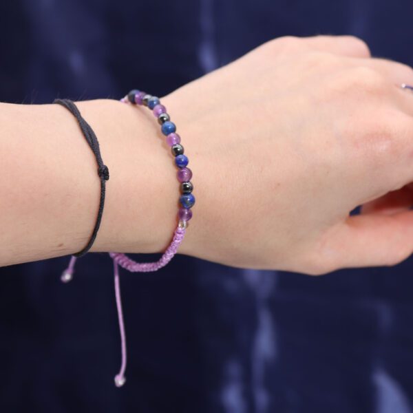 Zodiac Crystal Candle with Gemstone Bracelet - Aquarious - obrazek 4