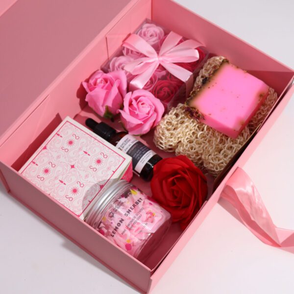 Flat Pack Gift Box - Large  (28.2x20.2x9.2cm) - Red - obrazek 4