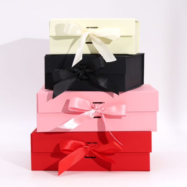 Flat Pack Gift Box - Large  (28.2x20.2x9.2cm) - Ivory - obrazek 6