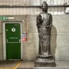 Wysoka Złota Antyczna Stojąca Statua Buddy – 3 m wysokości - obrazek 2
