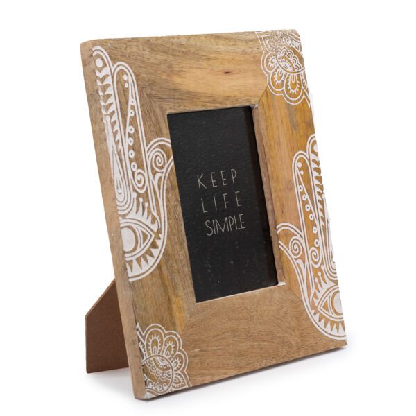 Średnia Ramka na Zdjęcia z Drewna Mango (na 10x15 cm) 26x20x2 cm – Hamsa – Biała