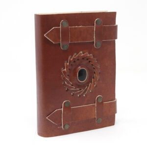 Skórzany Notes z Czarnym Onykiem i Paskami 15x10 cm