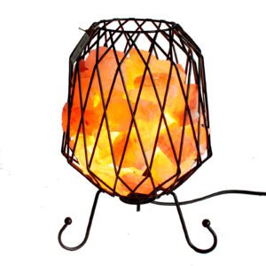 Ażurowy brazier z soli kamiennej – lampa z kablem i żarówką – różowa sól