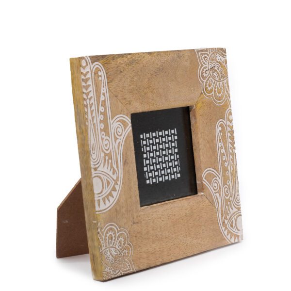 Mała Ramka na Zdjęcia z Drewna Mango (na 10×15 cm) 20x20x2 cm – Hamsa – Biała