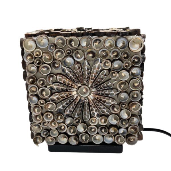 xr:d:DAFoUFUs4EE:42,j:33047275446627387,t:23071110