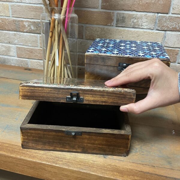 Średnie Drewniane Pudełko z Ceramicznym Szkliwem 15x10x6 cm – Białe