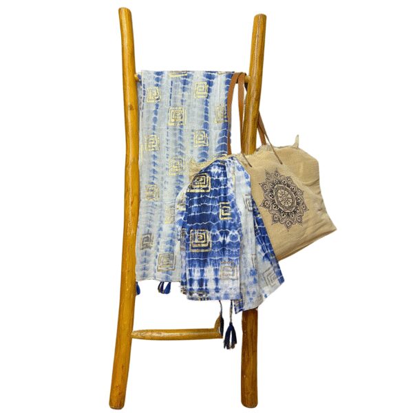 Pario Nomad Sari z Kolekcji Med – Niebieski Tie Dye i Blokowy Wzór - obrazek 2