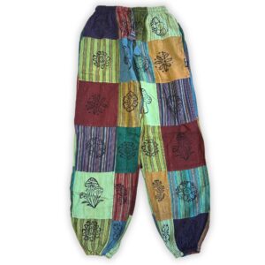 Spodnie Nomad Sari – Grzybowe – Blokowy Wzór – Odcienie Zieleni (110x120 cm) L/XL