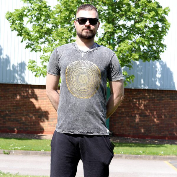 Koszulka Stone Washed S – Mandala – Ciemnoszara - obrazek 6