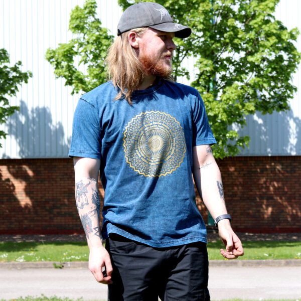 Koszulka Stone Washed L – Mandala – Niebieska - obrazek 4