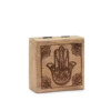 pudelko z drewna mango 10 x 10 x 4 2 cm hamsa czarne grawerowane wykonczenie