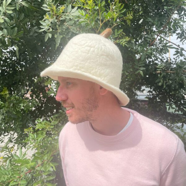 Filcowy Czapko-Miska do Sauny – Naturalna